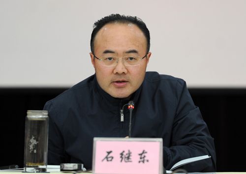 4月2日,九龙坡区召开全区教育工作座谈会. 周邦静 摄