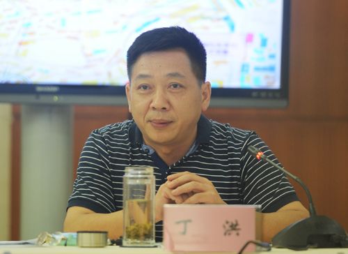 九龙坡区与四川美术学院召开 2014年地校会商暨九龙半岛开发建设协调